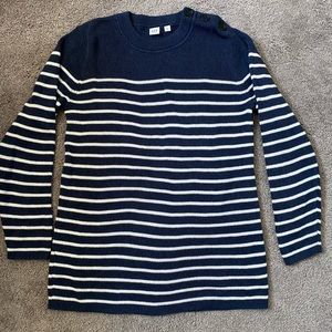 Gap Maternity sweater
